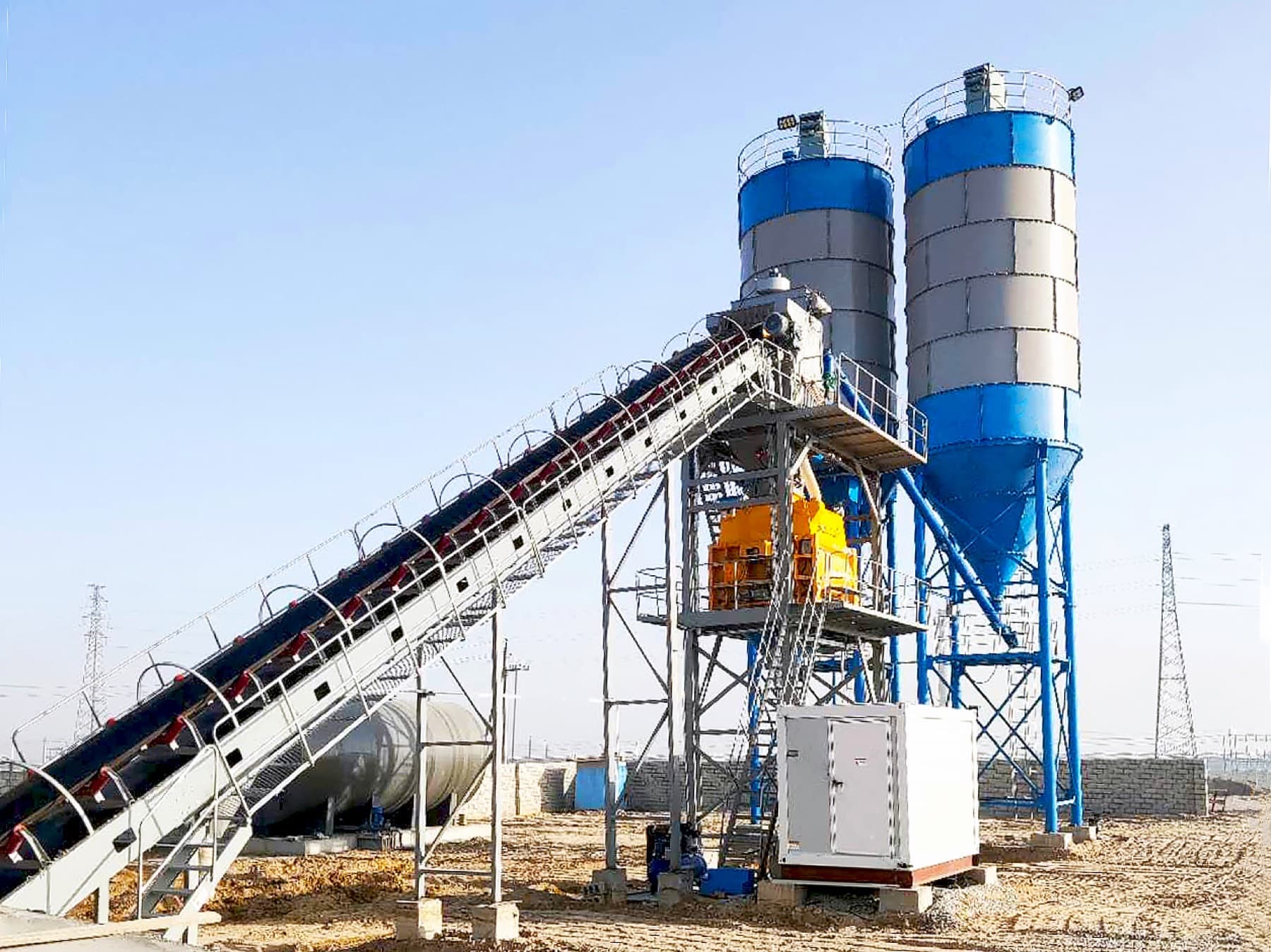TIANYU HZS180 twin cement silos and direct-feed plant in Uzbekistan