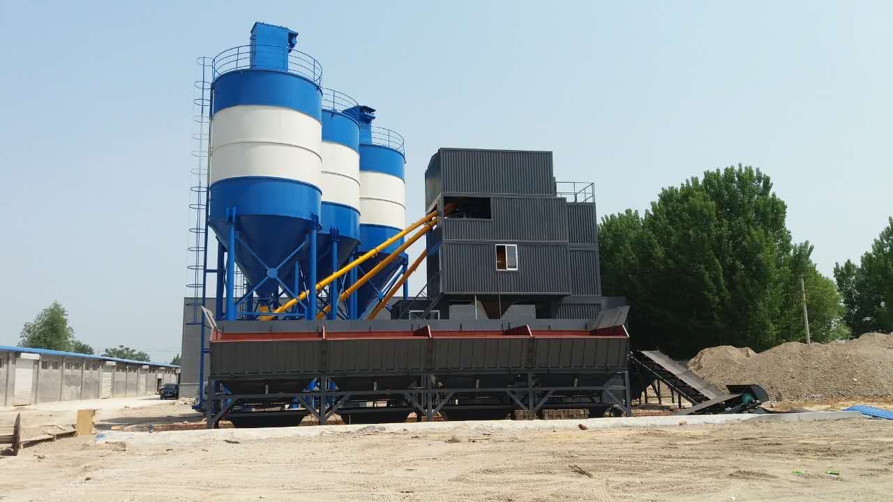 TIANYU skip-hoist concrete batching plant with silos, enclosed mixing house, and aggregate batcher